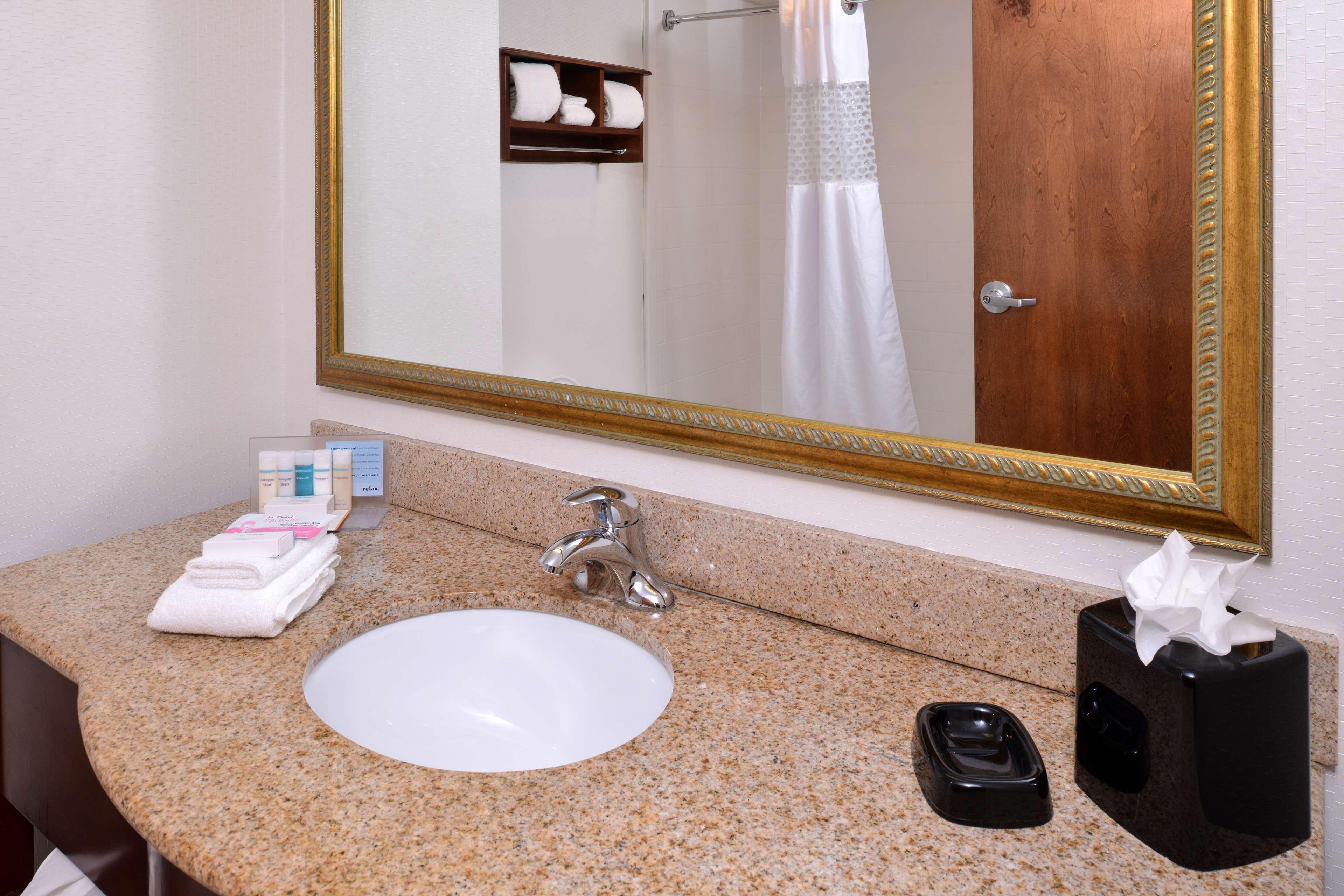 Hampton Inn Гендерсон Екстер'єр фото