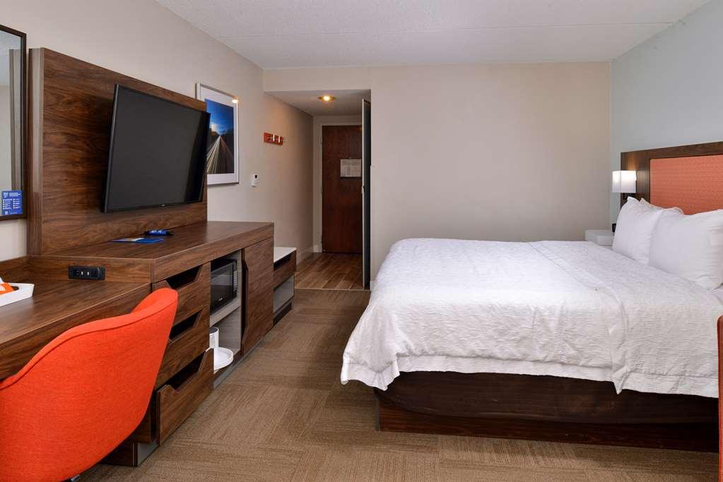 Hampton Inn Гендерсон Номер фото